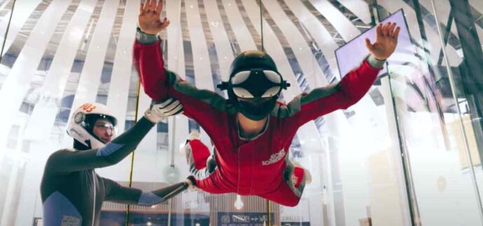 Virtual Reality Indoor Skydiving